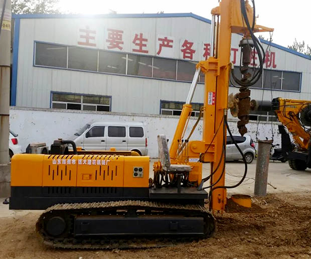 滕州好色软件大全多功能潛孔鑽機圖一